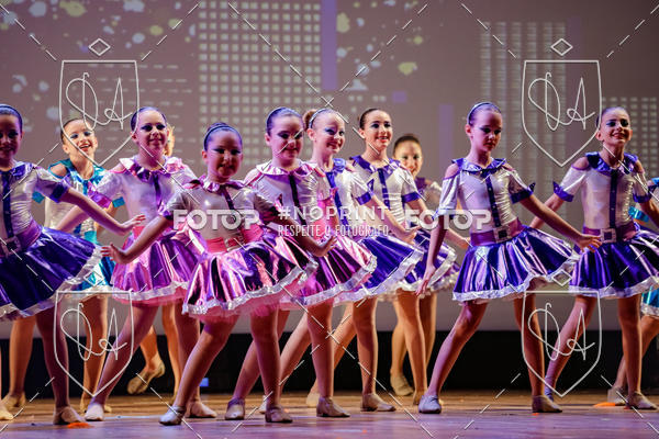 Buy your photos of the eventBelieve New York 2018 on Fotop