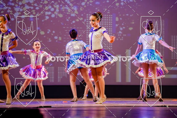 Buy your photos of the eventBelieve New York 2018 on Fotop