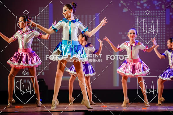 Buy your photos of the eventBelieve New York 2018 on Fotop