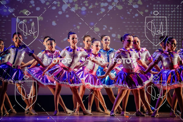 Buy your photos of the eventBelieve New York 2018 on Fotop