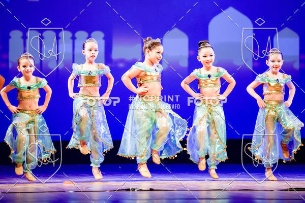 Buy your photos of the eventBelieve New York 2018 on Fotop