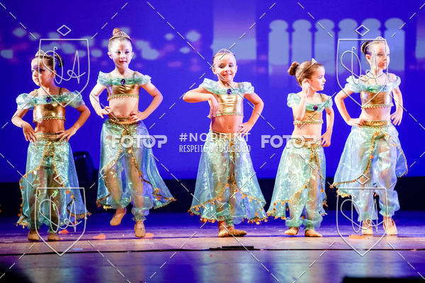 Buy your photos of the eventBelieve New York 2018 on Fotop