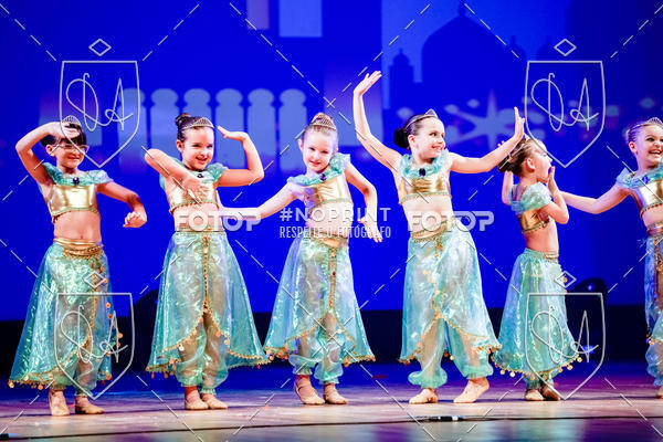 Buy your photos of the eventBelieve New York 2018 on Fotop