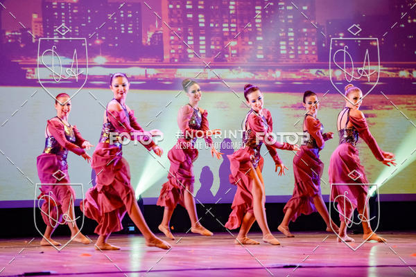 Buy your photos of the eventBelieve New York 2018 on Fotop