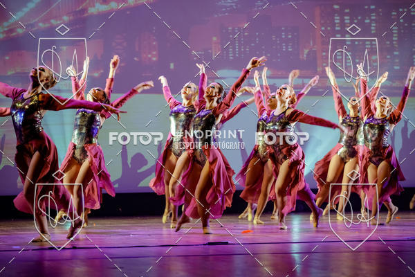 Buy your photos of the eventBelieve New York 2018 on Fotop