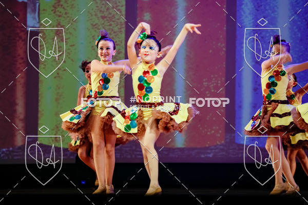 Buy your photos of the eventBelieve New York 2018 on Fotop