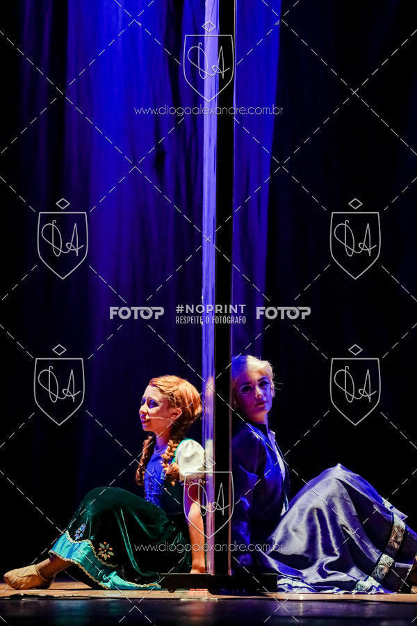 Buy your photos of the eventBelieve New York 2018 on Fotop