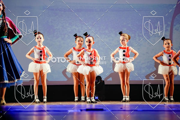 Buy your photos of the eventBelieve New York 2018 on Fotop