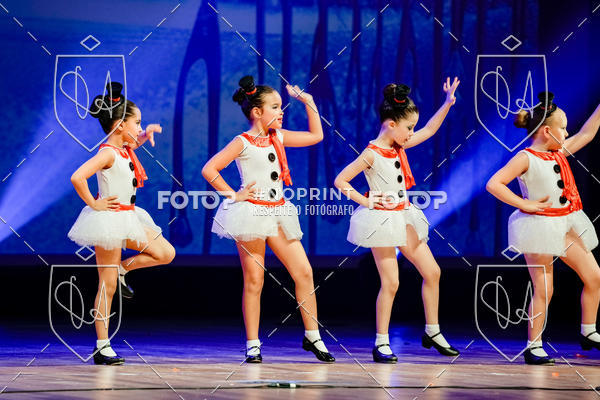 Buy your photos of the eventBelieve New York 2018 on Fotop