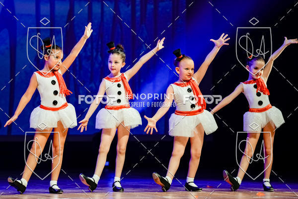 Buy your photos of the eventBelieve New York 2018 on Fotop