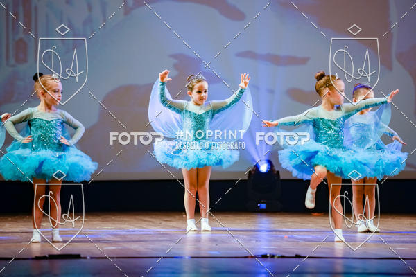 Buy your photos of the eventBelieve New York 2018 on Fotop