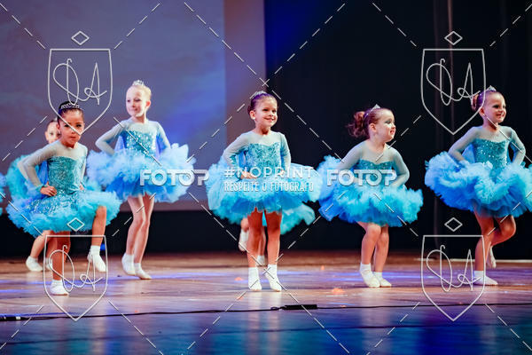 Buy your photos of the eventBelieve New York 2018 on Fotop