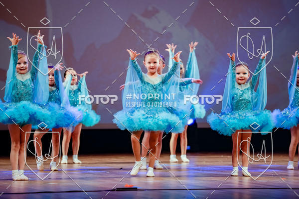 Buy your photos of the eventBelieve New York 2018 on Fotop