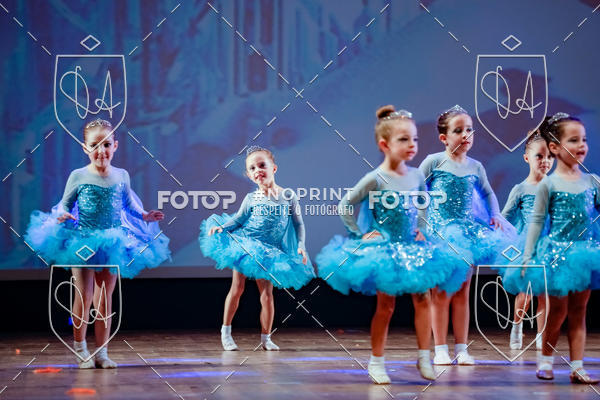 Buy your photos of the eventBelieve New York 2018 on Fotop