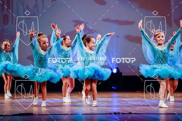 Buy your photos of the eventBelieve New York 2018 on Fotop