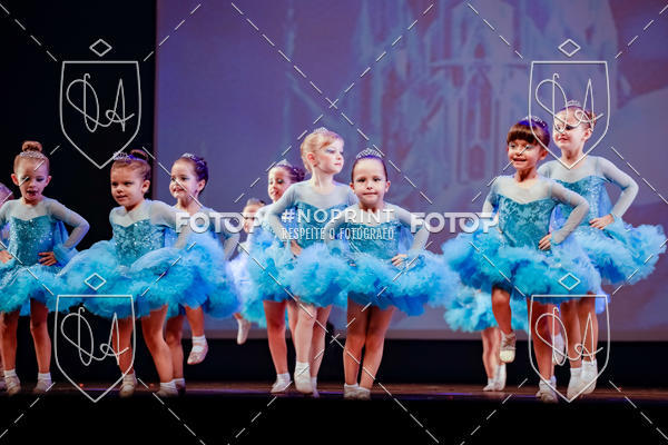 Buy your photos of the eventBelieve New York 2018 on Fotop