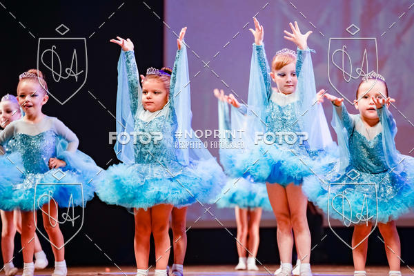 Buy your photos of the eventBelieve New York 2018 on Fotop