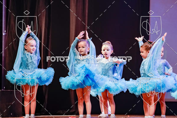 Buy your photos of the eventBelieve New York 2018 on Fotop