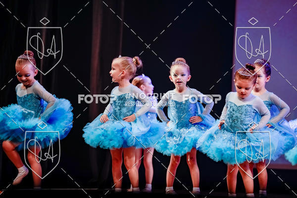 Buy your photos of the eventBelieve New York 2018 on Fotop