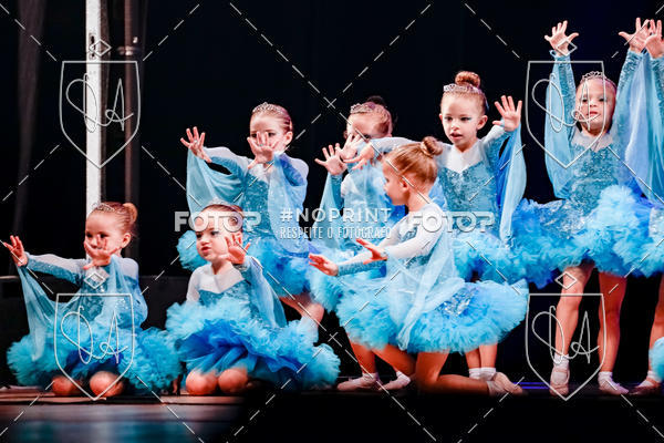 Buy your photos of the eventBelieve New York 2018 on Fotop