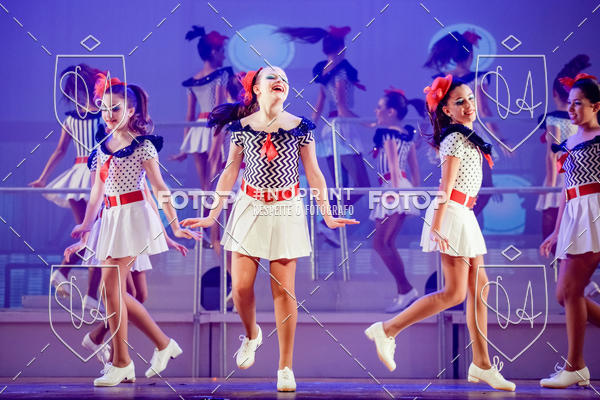 Buy your photos of the eventBelieve New York 2018 on Fotop