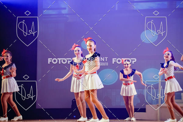 Buy your photos of the eventBelieve New York 2018 on Fotop