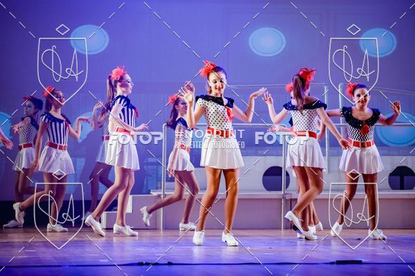 Buy your photos of the eventBelieve New York 2018 on Fotop