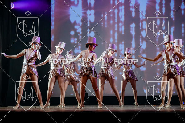 Buy your photos of the eventBelieve New York 2018 on Fotop