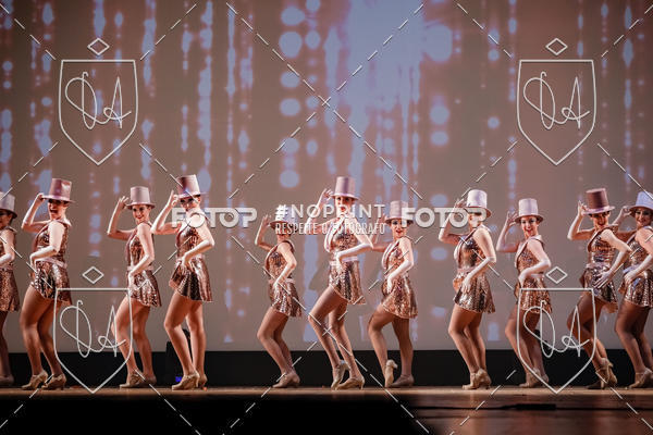 Buy your photos of the eventBelieve New York 2018 on Fotop