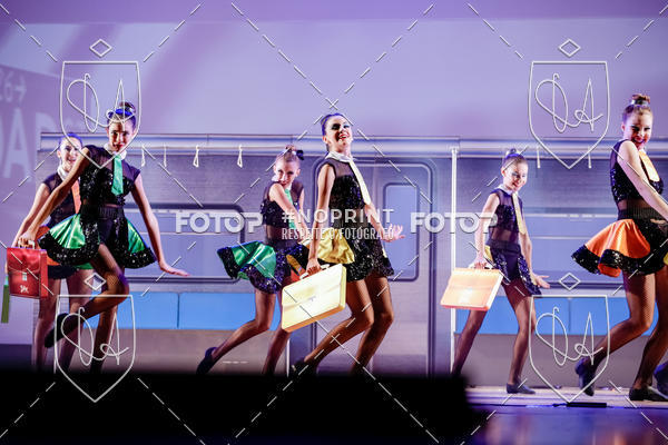 Buy your photos of the eventBelieve New York 2018 on Fotop