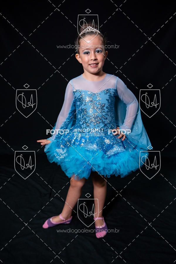 Buy your photos of the eventBelieve New York 2018 on Fotop