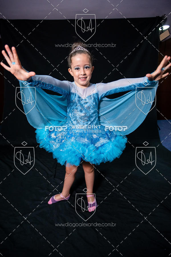 Buy your photos of the eventBelieve New York 2018 on Fotop