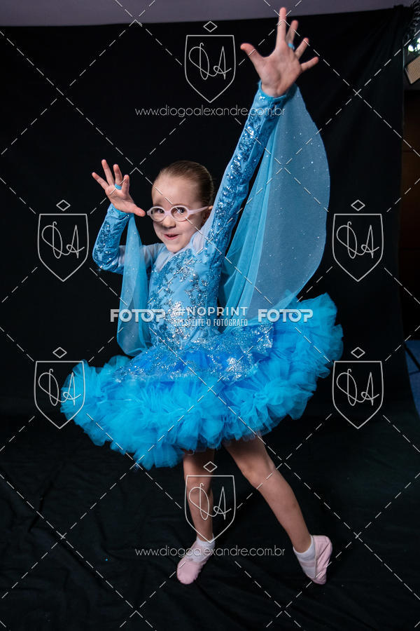 Buy your photos of the eventBelieve New York 2018 on Fotop