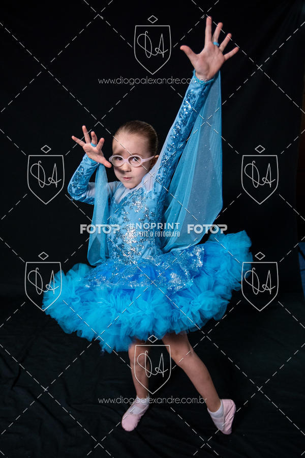 Buy your photos of the eventBelieve New York 2018 on Fotop