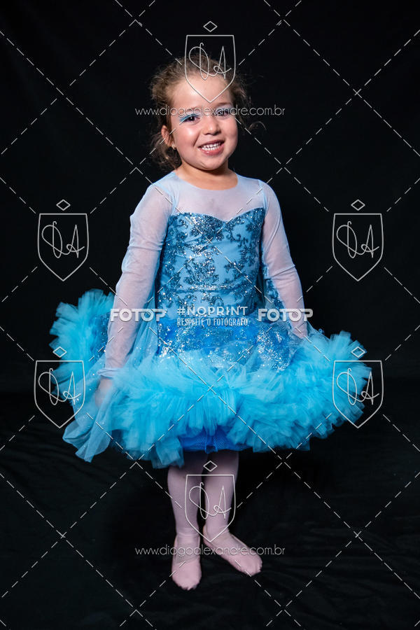 Buy your photos of the eventBelieve New York 2018 on Fotop