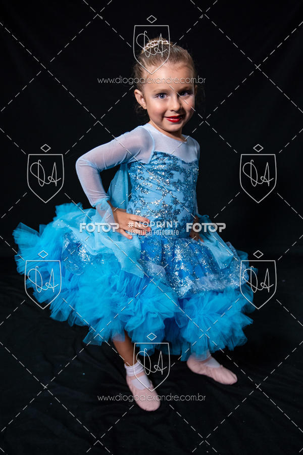 Buy your photos of the eventBelieve New York 2018 on Fotop