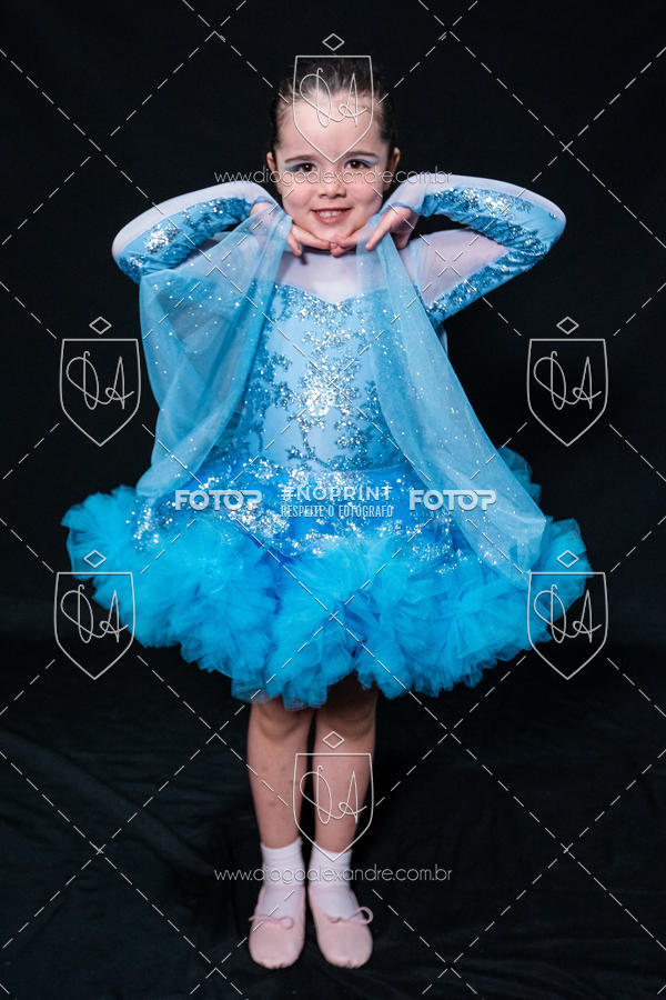 Buy your photos of the eventBelieve New York 2018 on Fotop