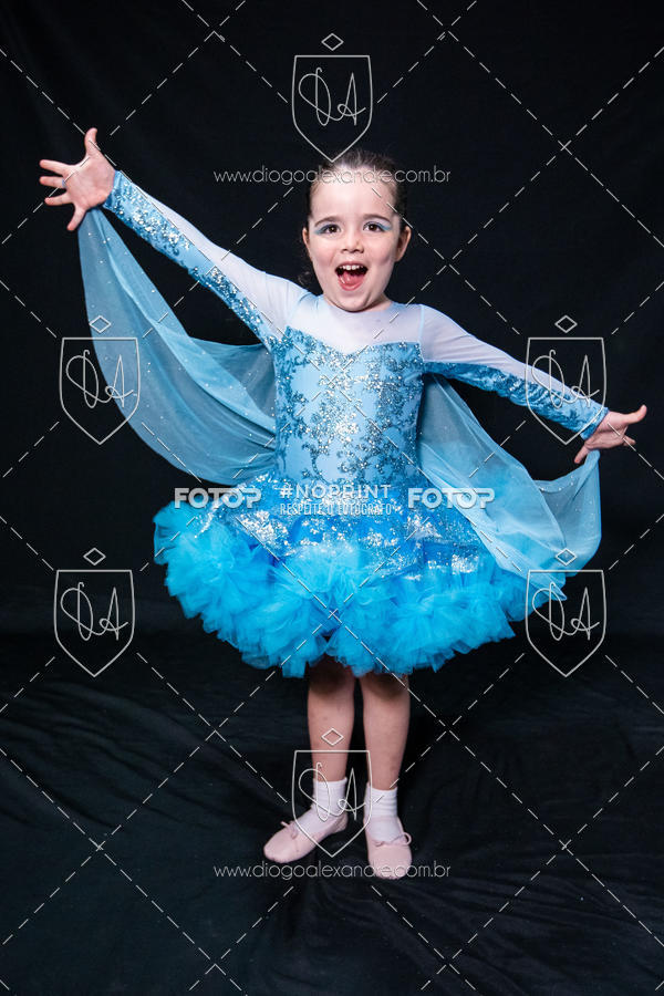 Buy your photos of the eventBelieve New York 2018 on Fotop