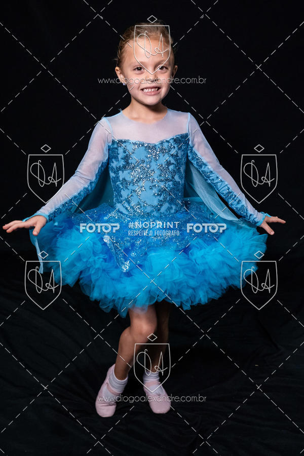 Buy your photos of the eventBelieve New York 2018 on Fotop