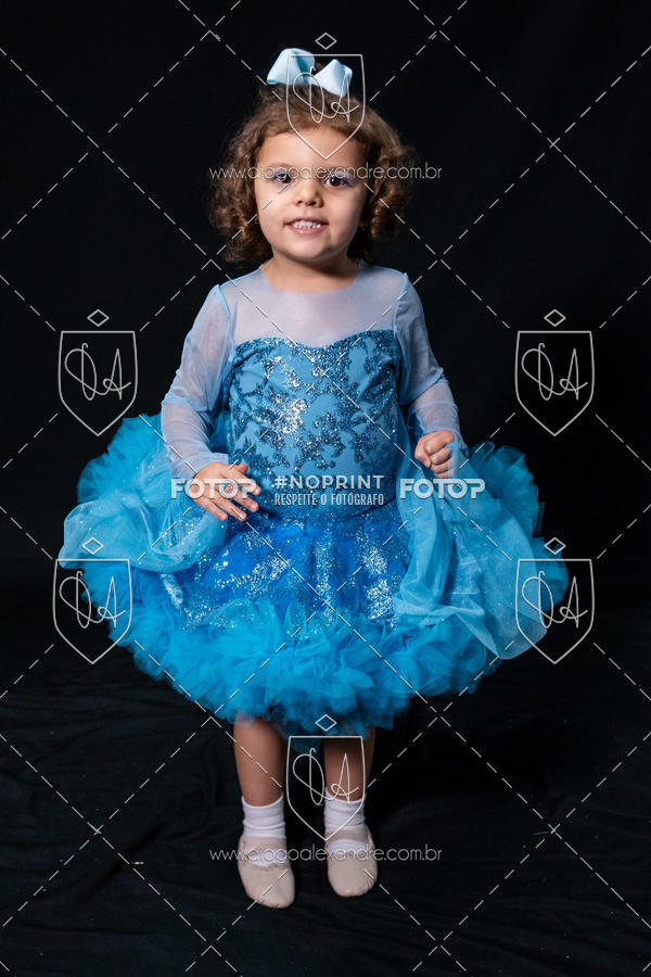 Buy your photos of the eventBelieve New York 2018 on Fotop