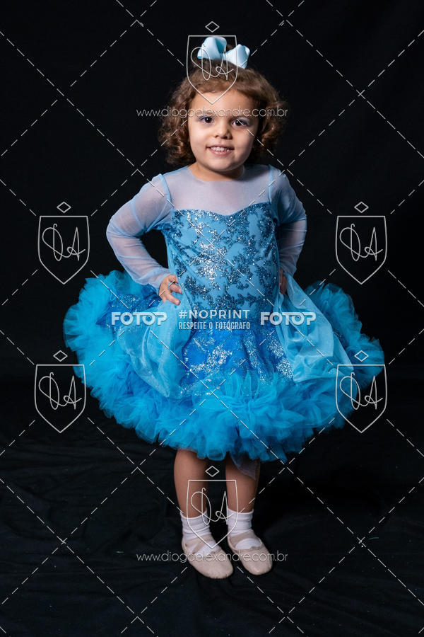 Buy your photos of the eventBelieve New York 2018 on Fotop