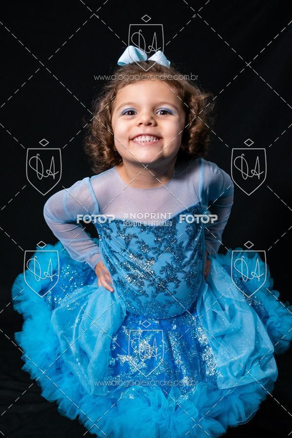 Buy your photos of the eventBelieve New York 2018 on Fotop