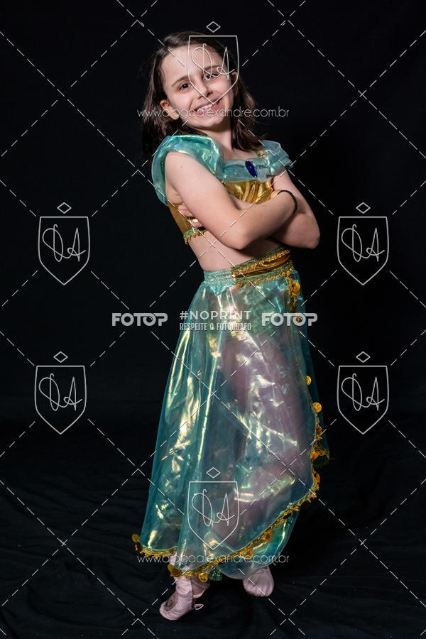 Buy your photos of the eventBelieve New York 2018 on Fotop