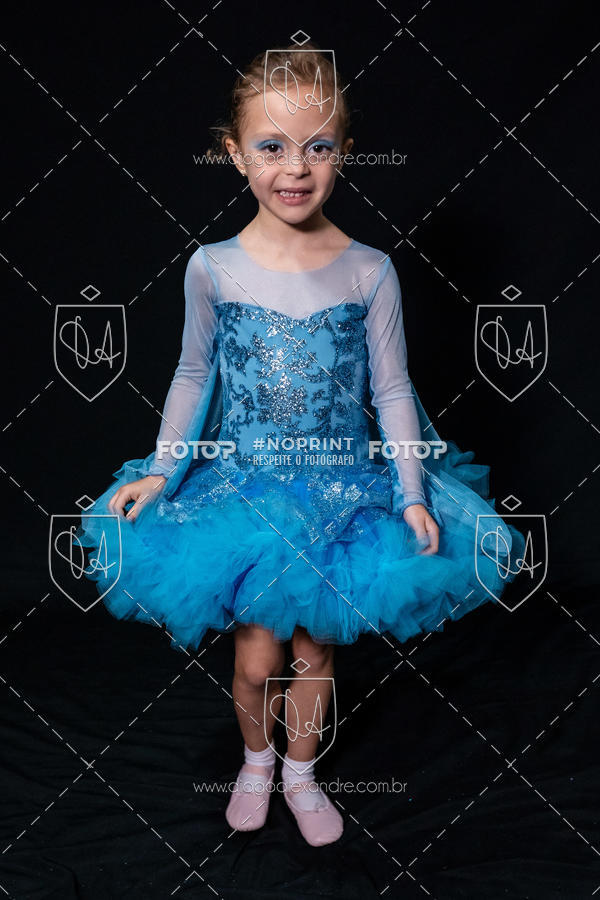 Buy your photos of the eventBelieve New York 2018 on Fotop