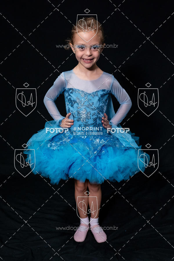 Buy your photos of the eventBelieve New York 2018 on Fotop