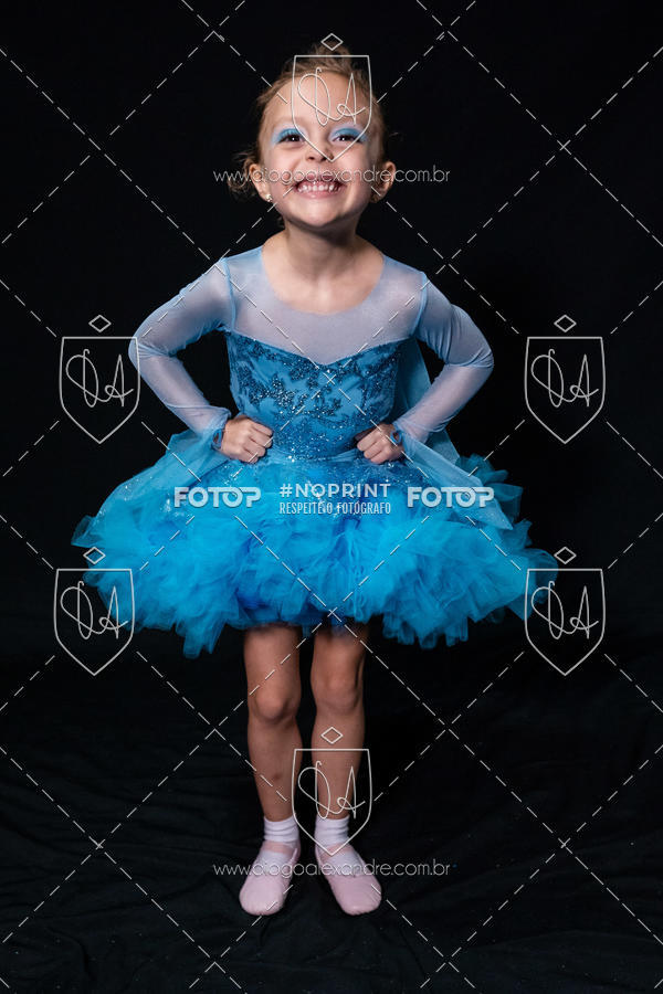 Buy your photos of the eventBelieve New York 2018 on Fotop