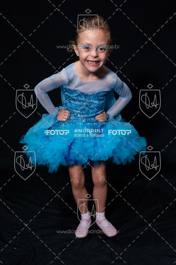 Buy your photos of the eventBelieve New York 2018 on Fotop