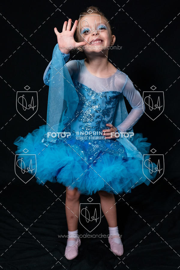 Buy your photos of the eventBelieve New York 2018 on Fotop