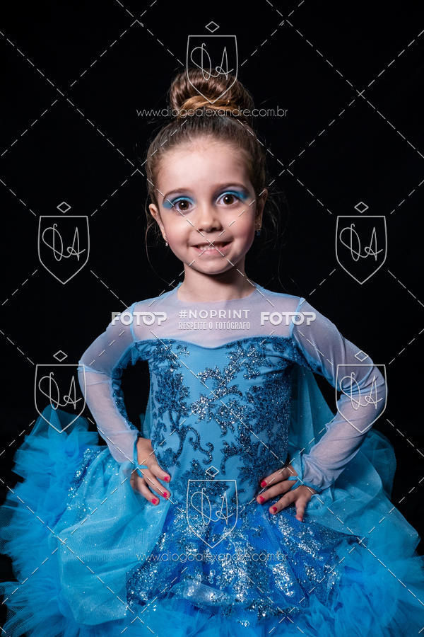 Buy your photos of the eventBelieve New York 2018 on Fotop