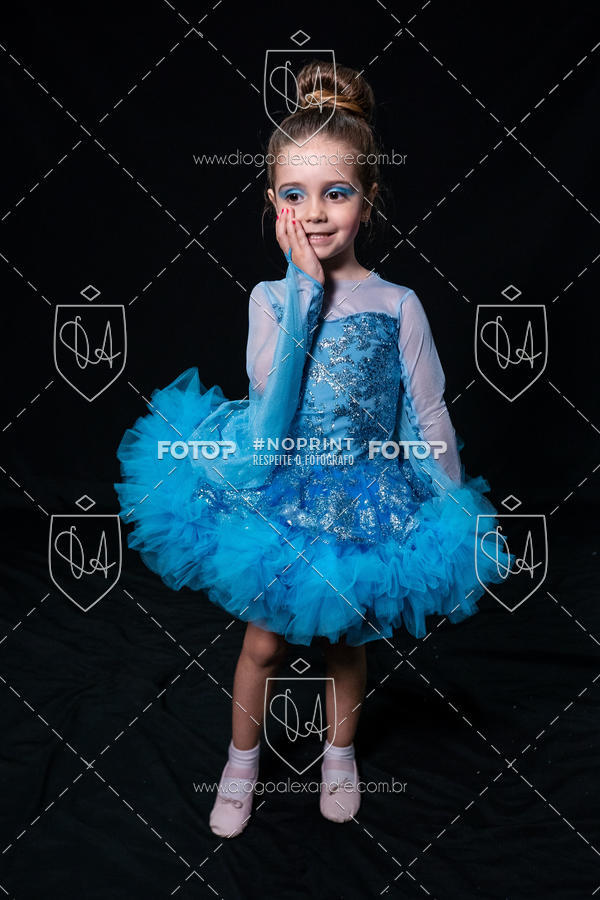 Buy your photos of the eventBelieve New York 2018 on Fotop